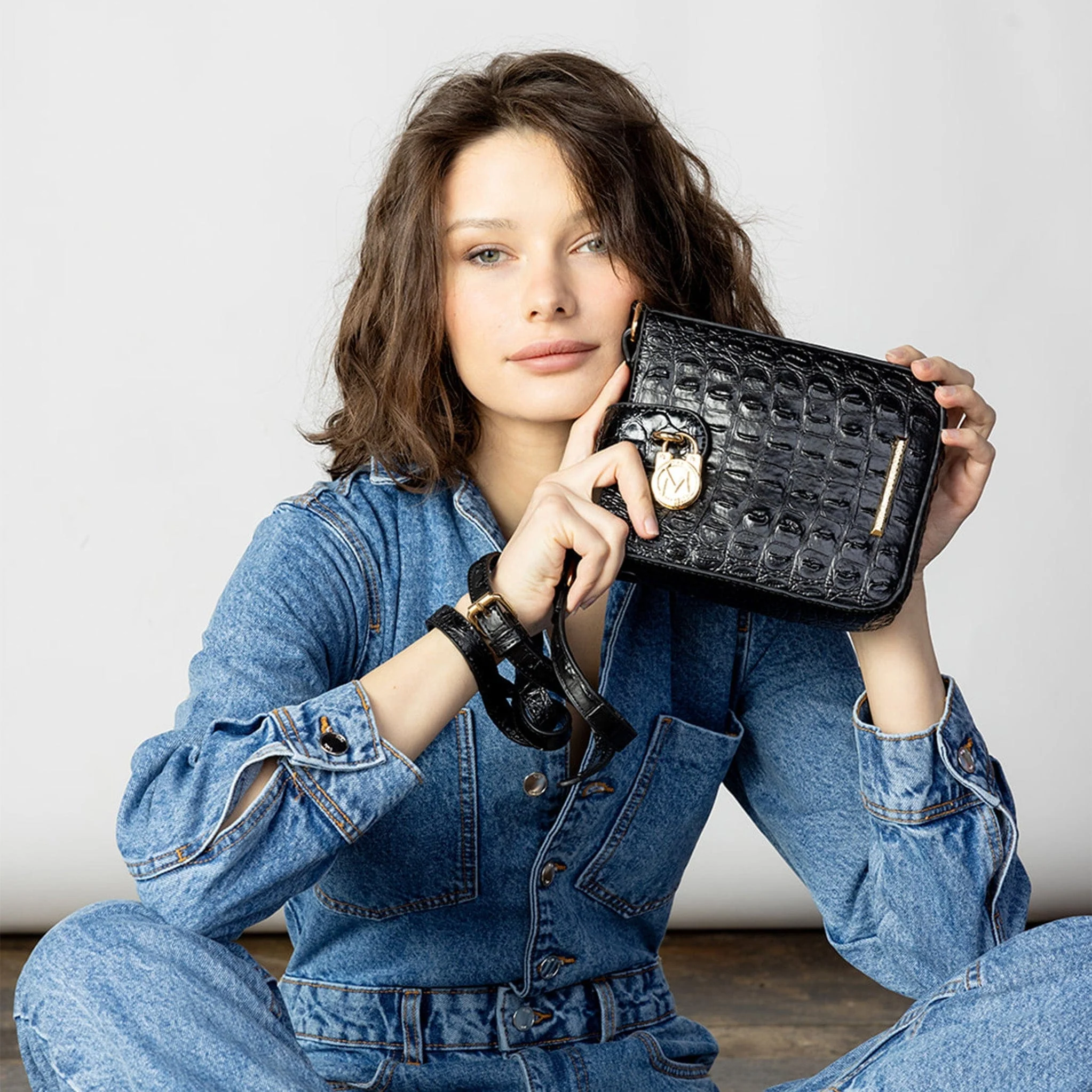 Avery Crossbody Bag - Image 5