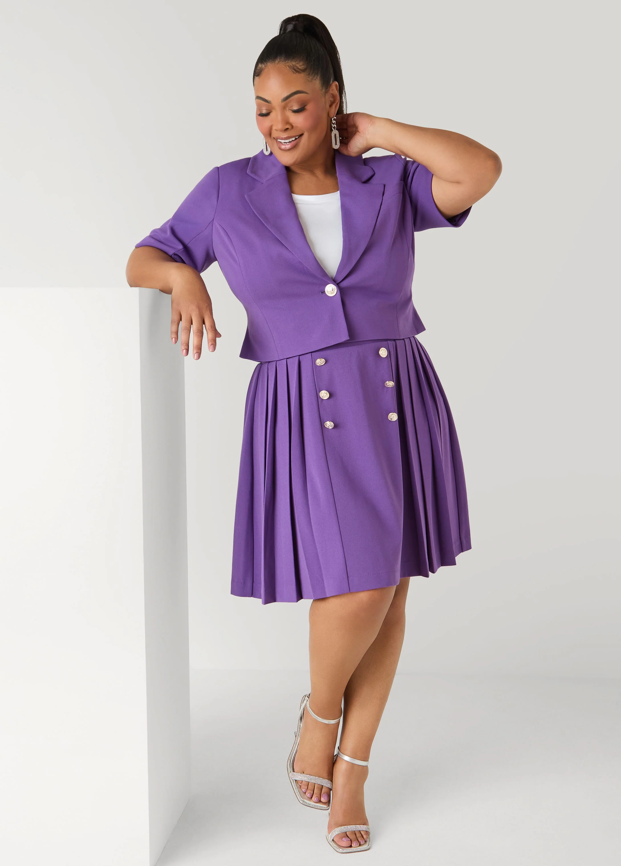 Cropped Button Front Blazer - Image 3