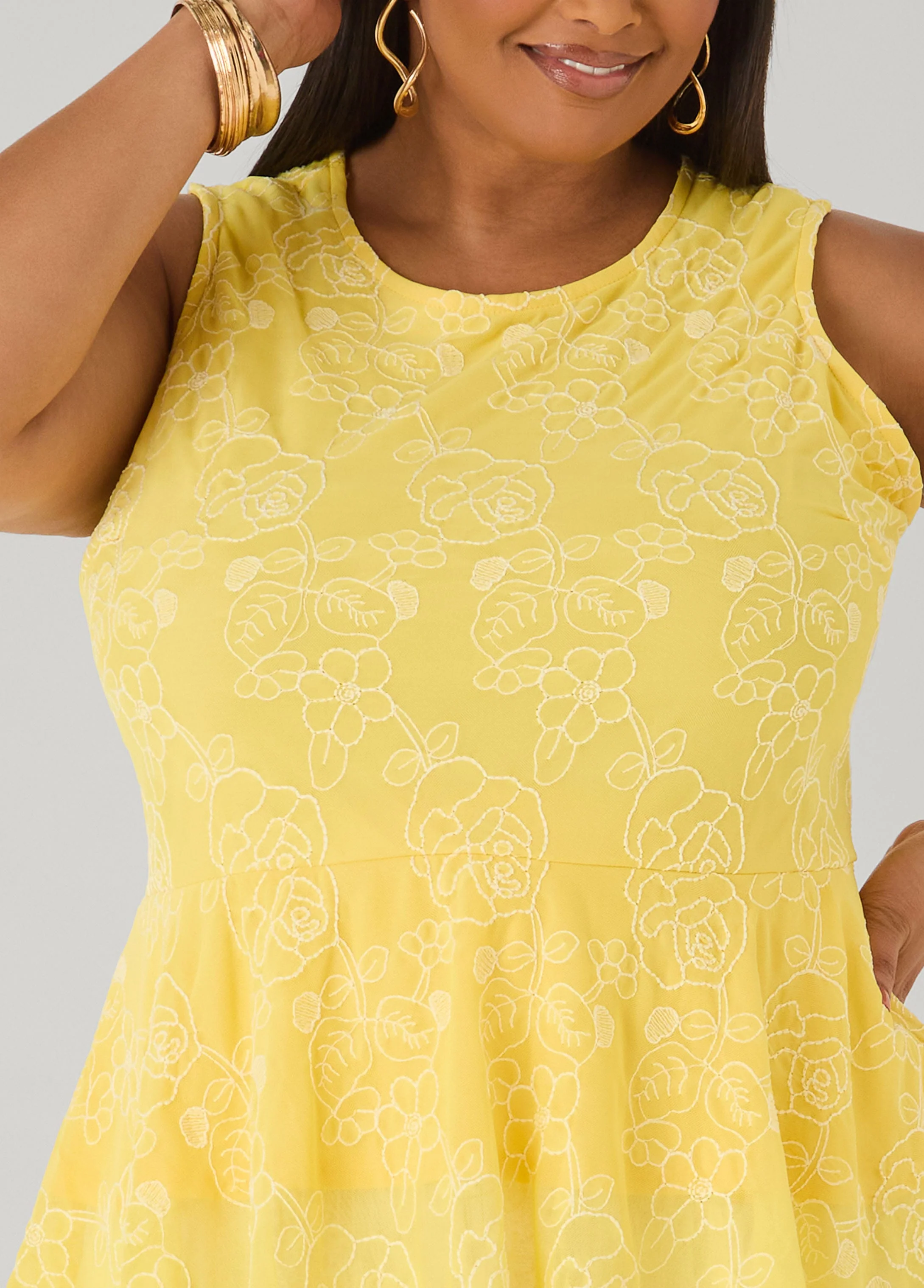 Floral Embroidered Peplum Top - Image 4