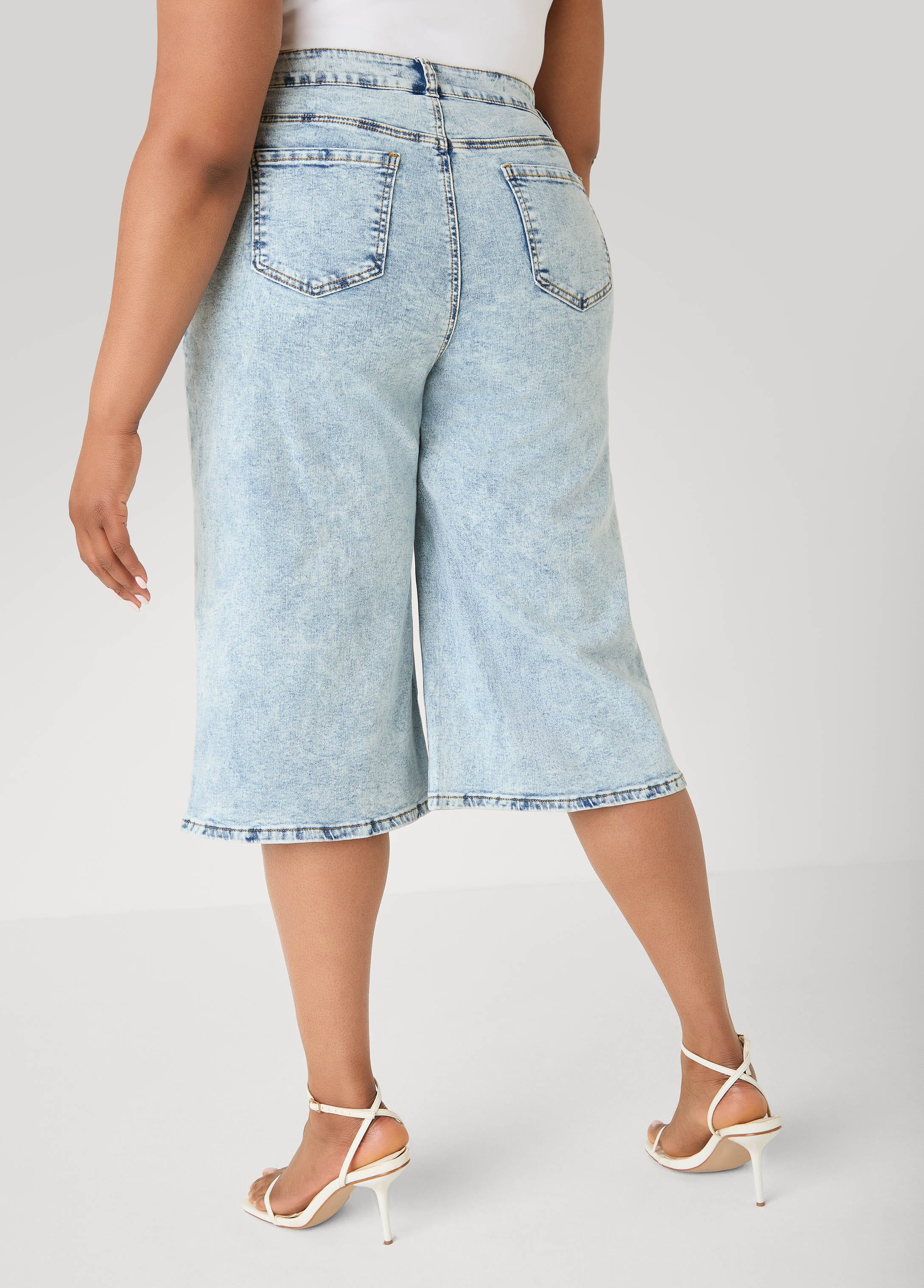 Tie Front Acid Wash Denim Capris - Image 2