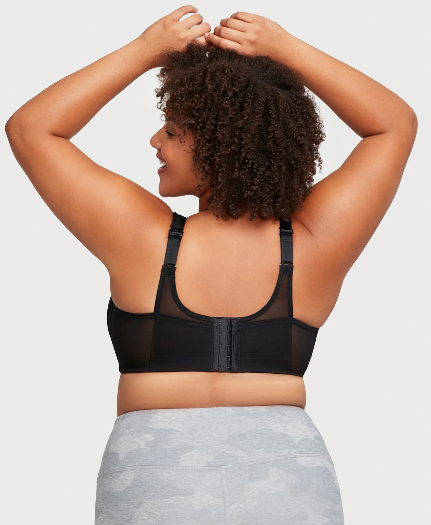 MagicLift Seamless Sports Bra - Image 2